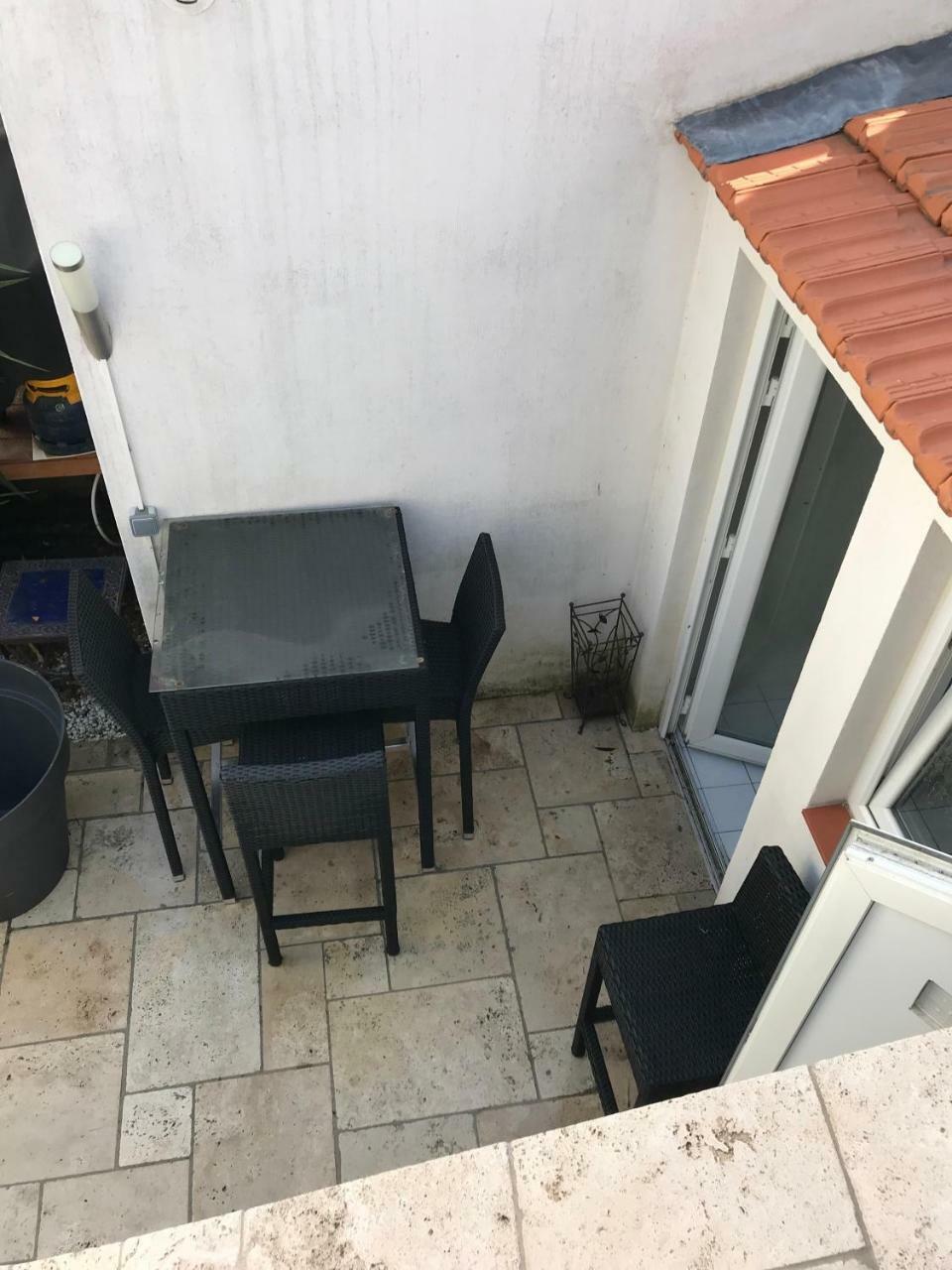 Studio Tout A Pieds Sanary-sur-Mer Esterno foto